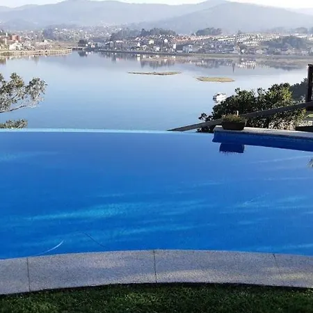 El Cantil Holiday home Nigran